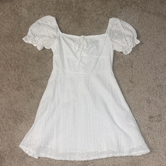 SHEIN White Sun dress - Picture 2 of 5